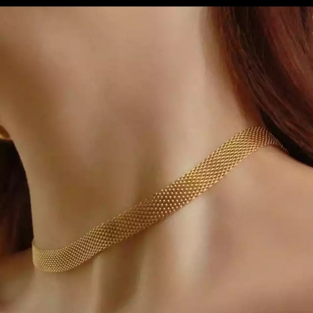 Gold chain wide band choker necklace